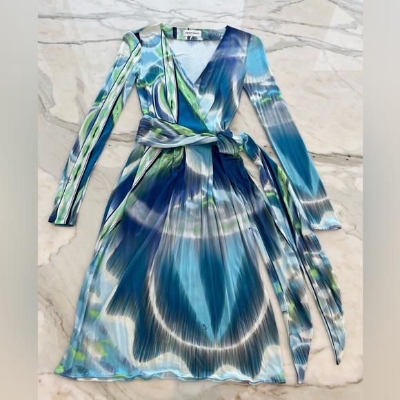 EMILIO PUCCI BLUE MULTI OCEAN PRINT DRESS MODEL 21RGO3 SIZE IT 40 / US 6 - Picture 6 of 16